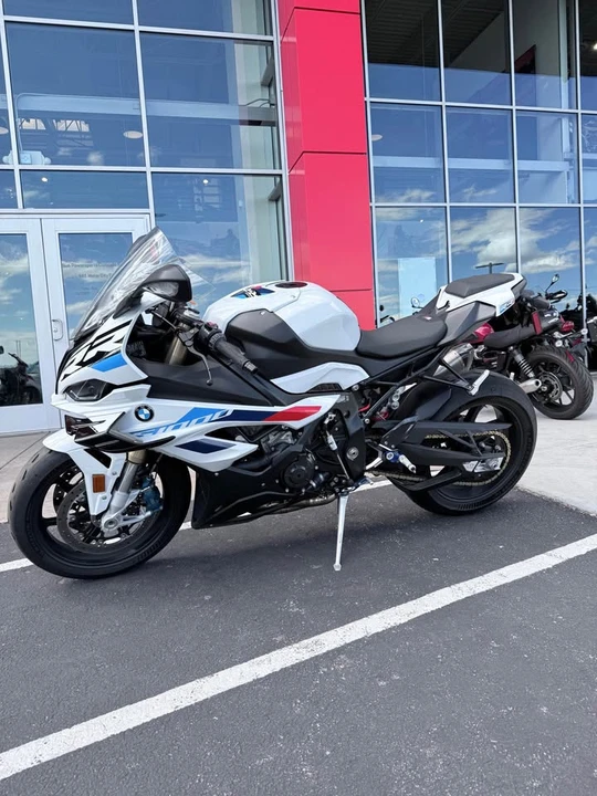 2023 BMW S1000 - Image 3 of 7