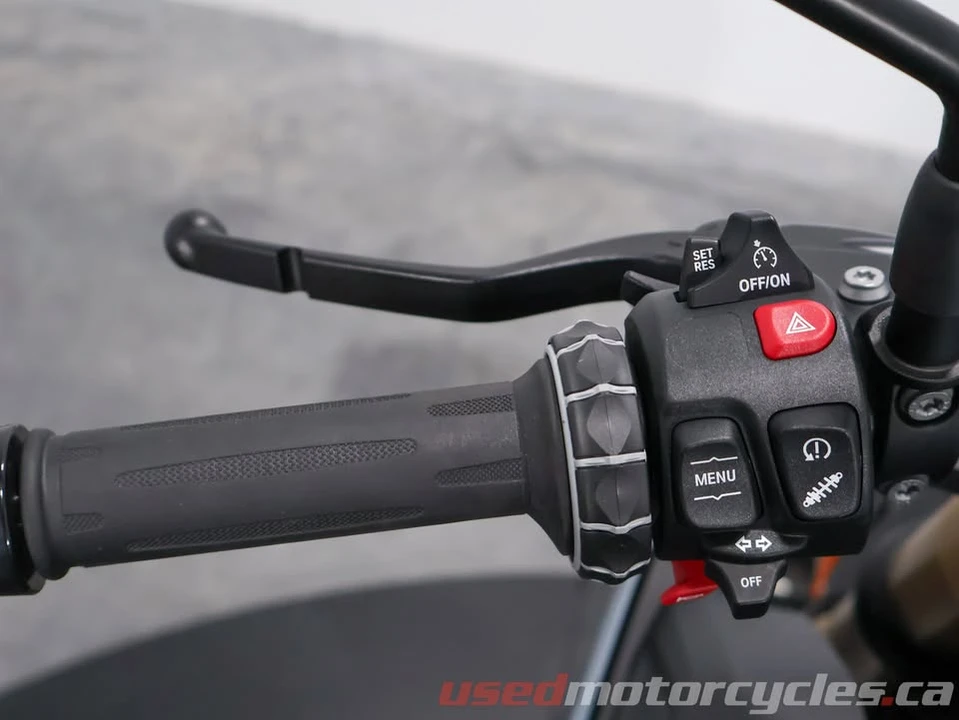 2023 BMW S1000 - Image 18 of 20
