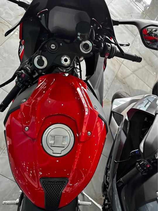 2023 BMW S1000 - Image 4 of 8