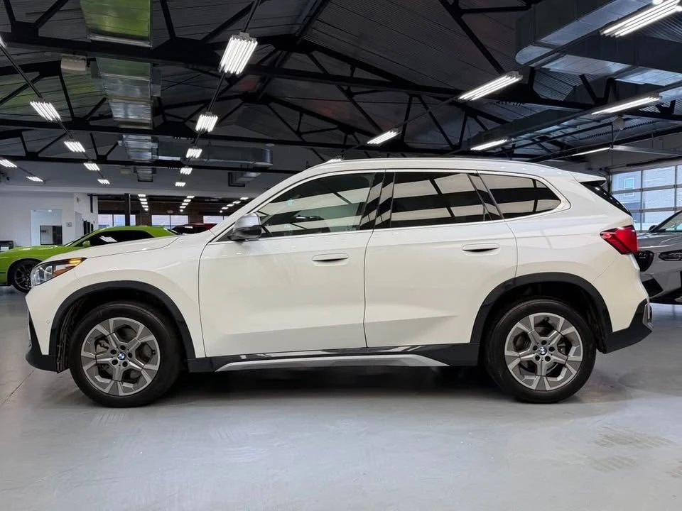 2023 BMW U11/U12 X1 - Image 4 of 20