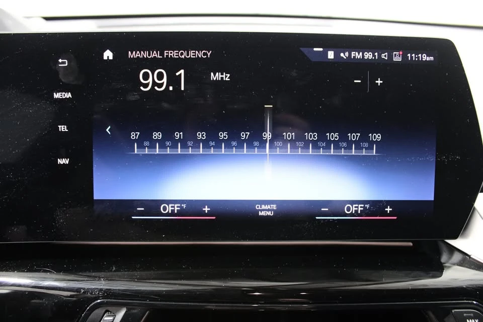 2023 BMW U11/U12 X1 - Image 13 of 20