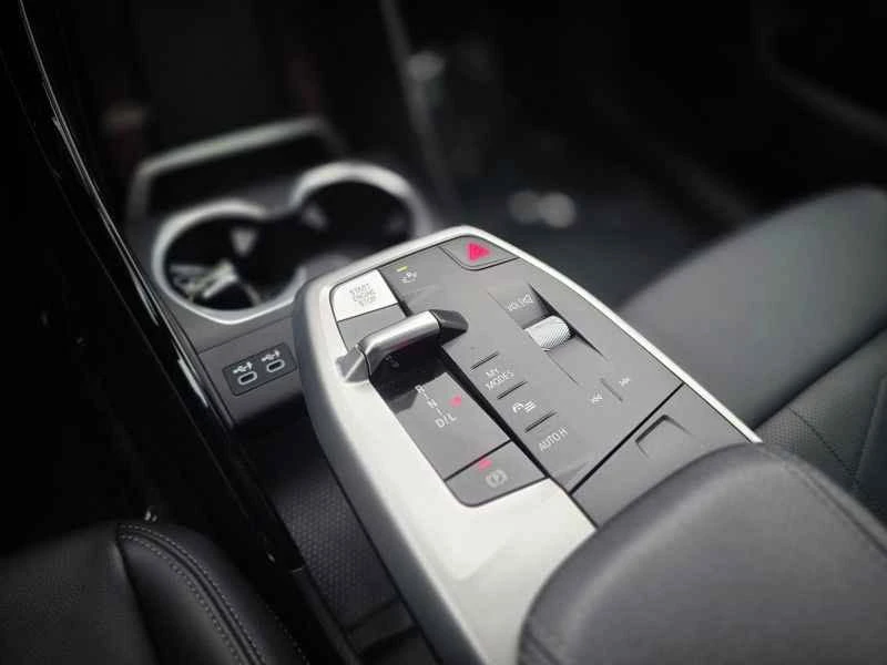 2023 BMW U11/U12 X1 - Image 9 of 9