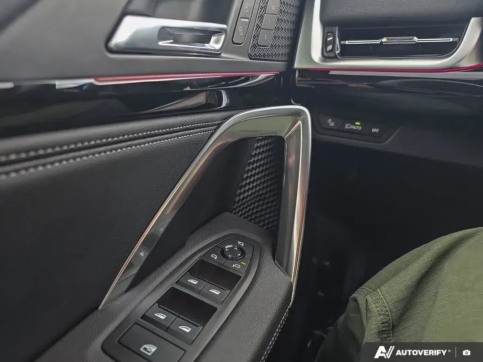 2023 BMW U11/U12 X1 - Image 18 of 19
