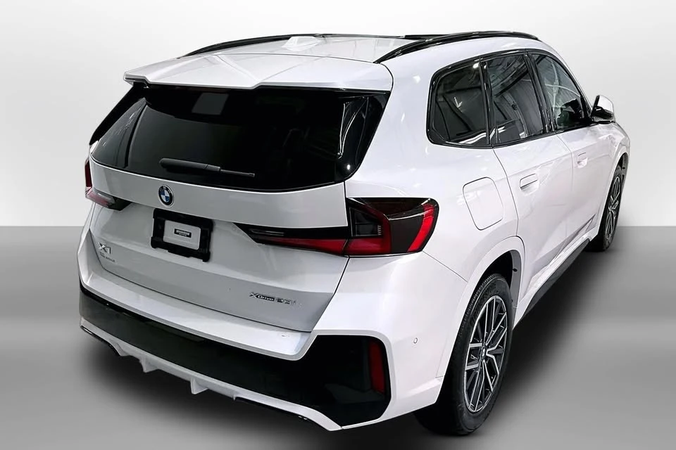 2023 BMW U11/U12 X1 - Image 4 of 10