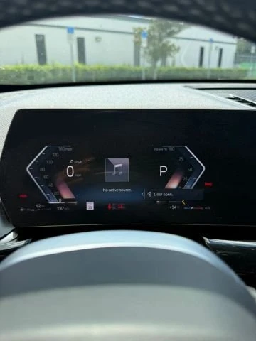 2023 BMW U11/U12 X1 - Image 5 of 8