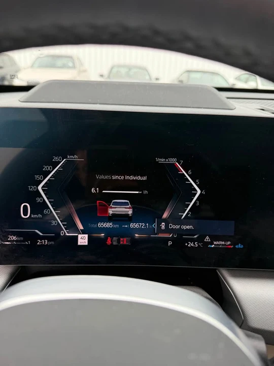 2023 BMW U11/U12 X1 - Image 3 of 8