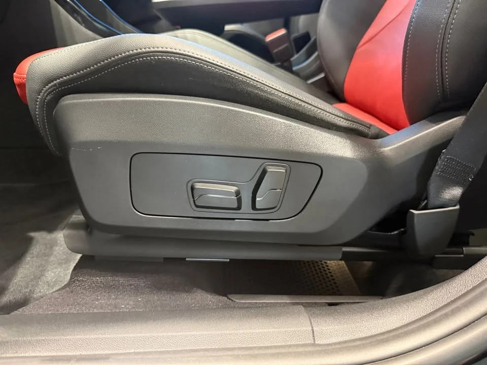 2023 BMW U11/U12 X1 - Image 14 of 20