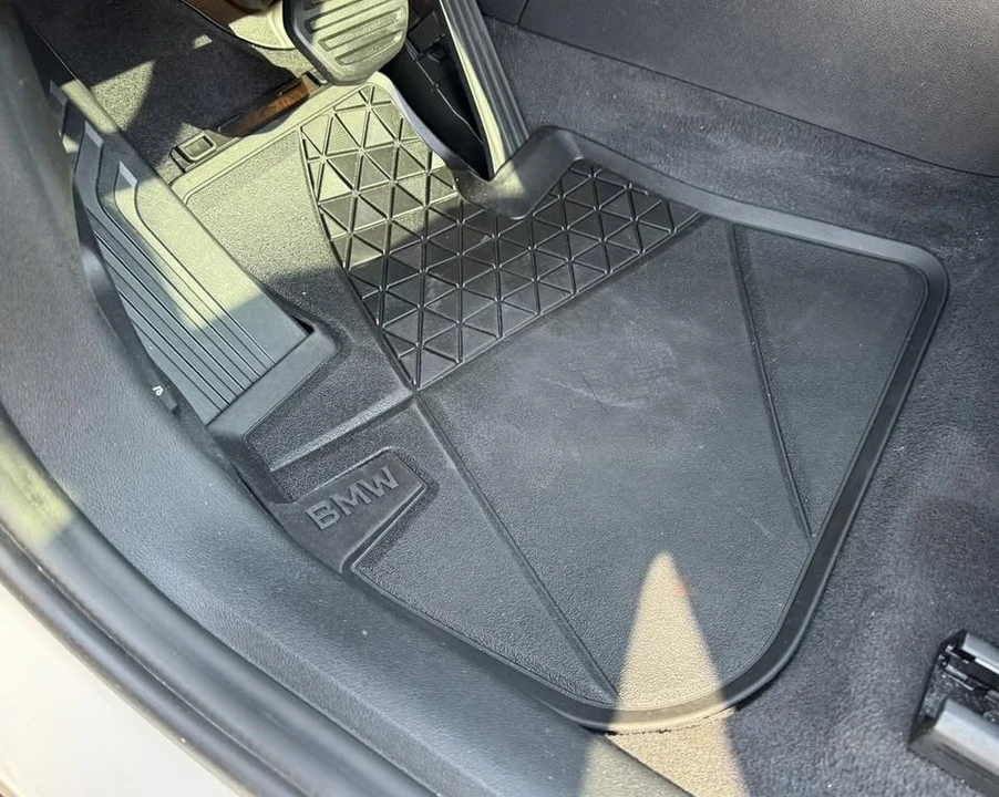 2023 BMW U11/U12 X1 - Image 12 of 20