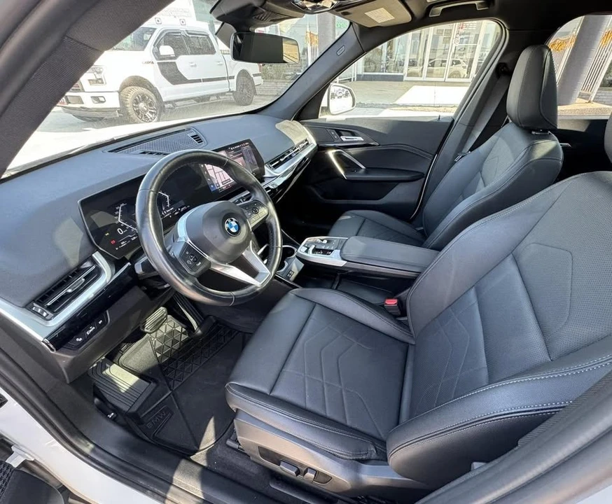 2023 BMW U11/U12 X1 - Image 10 of 20