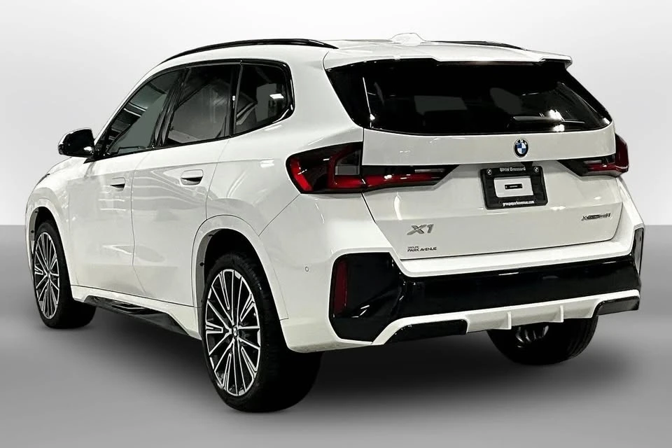 2023 BMW U11/U12 X1 - Image 4 of 10
