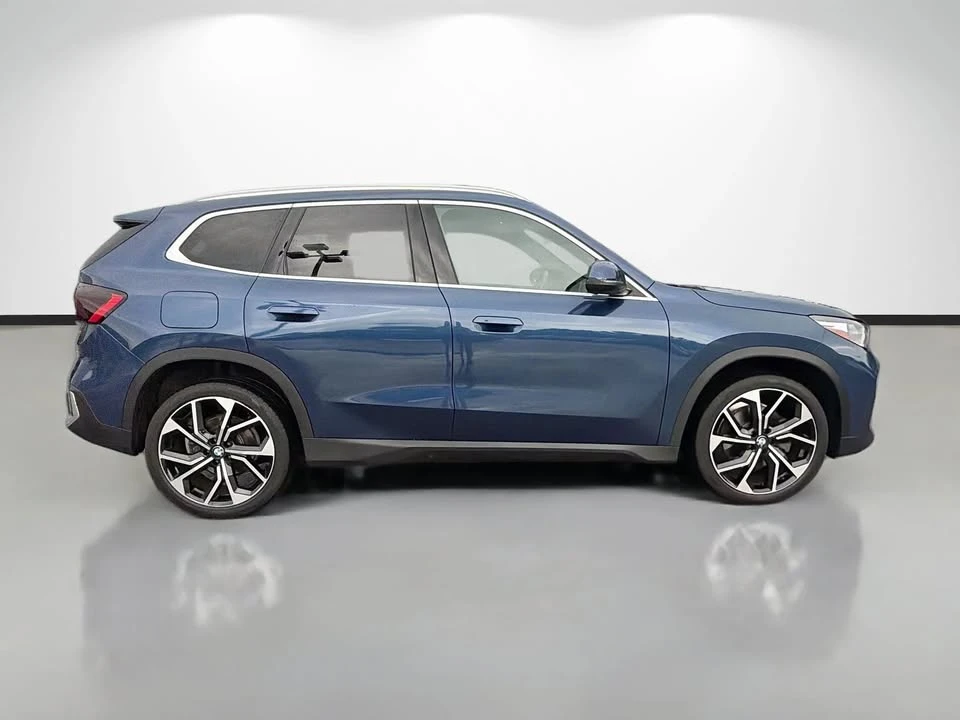 2023 BMW U11/U12 X1 - Image 2 of 20