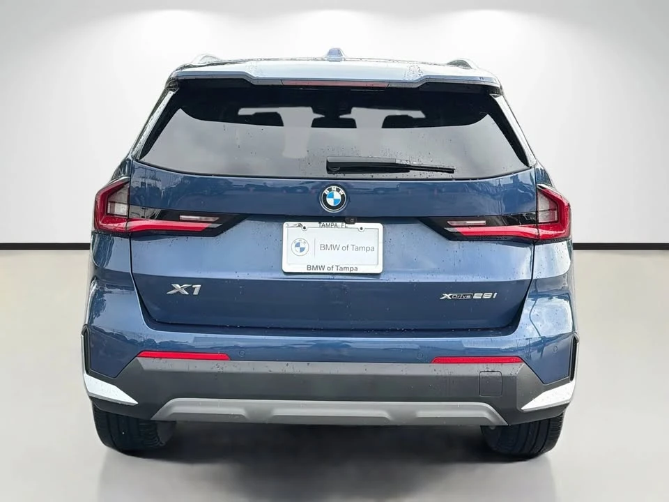 2023 BMW U11/U12 X1 - Image 4 of 20