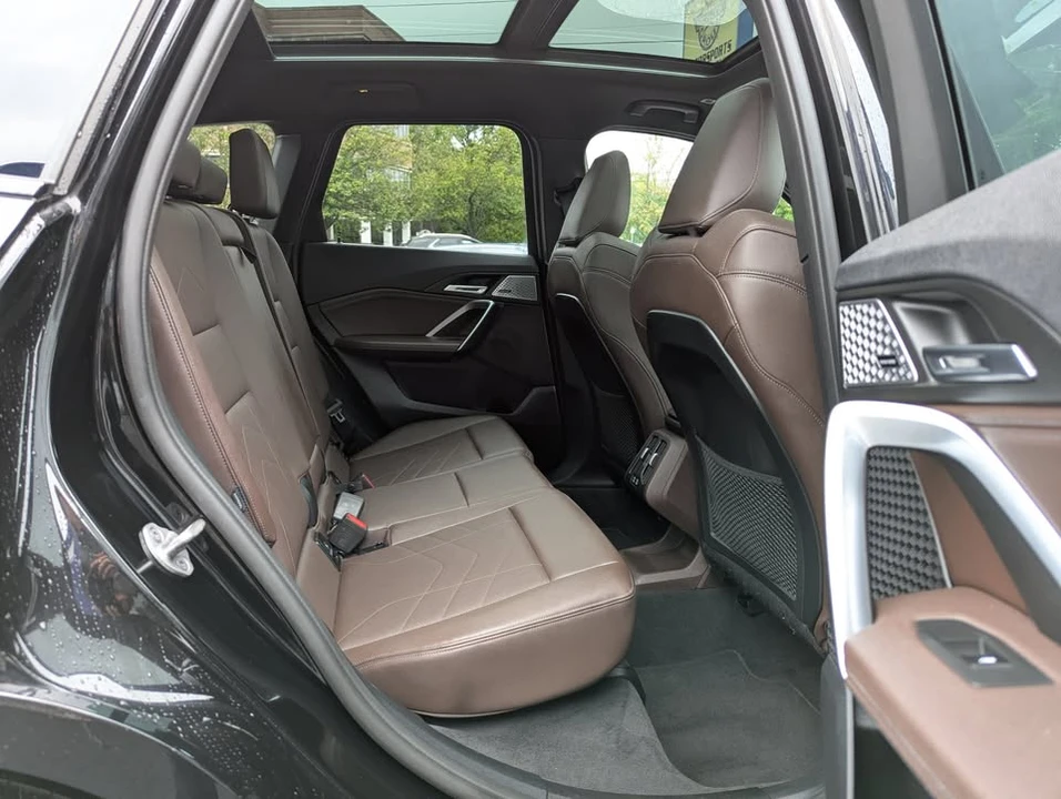 2023 BMW U11/U12 X1 - Image 14 of 20
