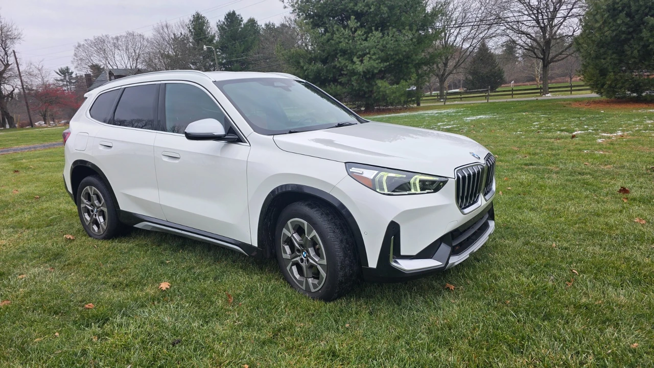 2023 BMW U11/U12 X1 - Image 3 of 21