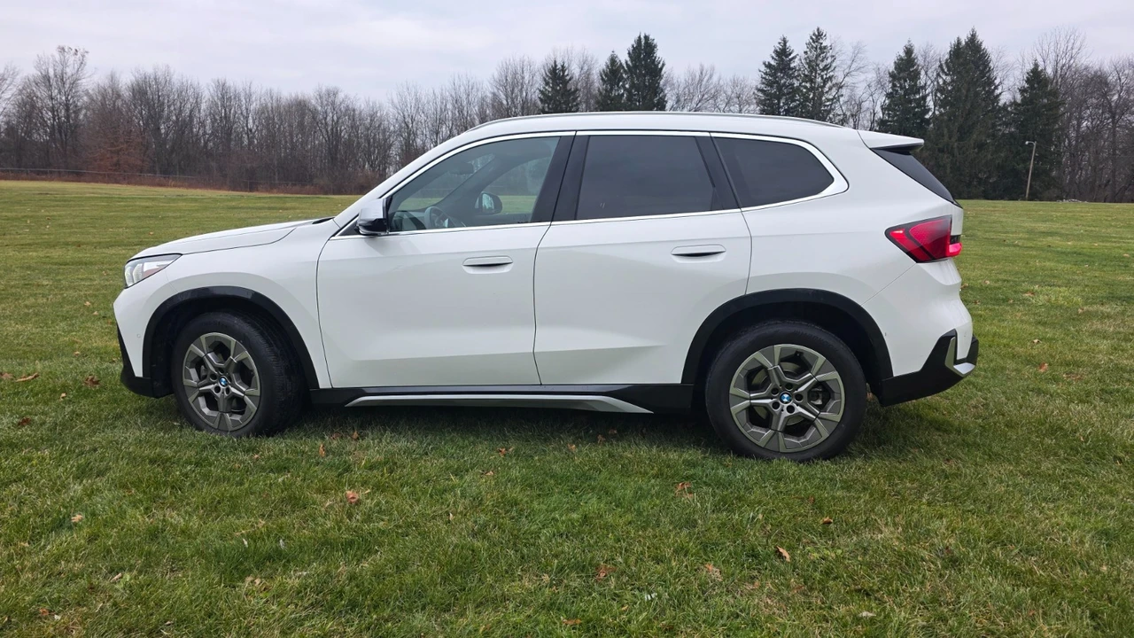2023 BMW U11/U12 X1 - Image 8 of 21