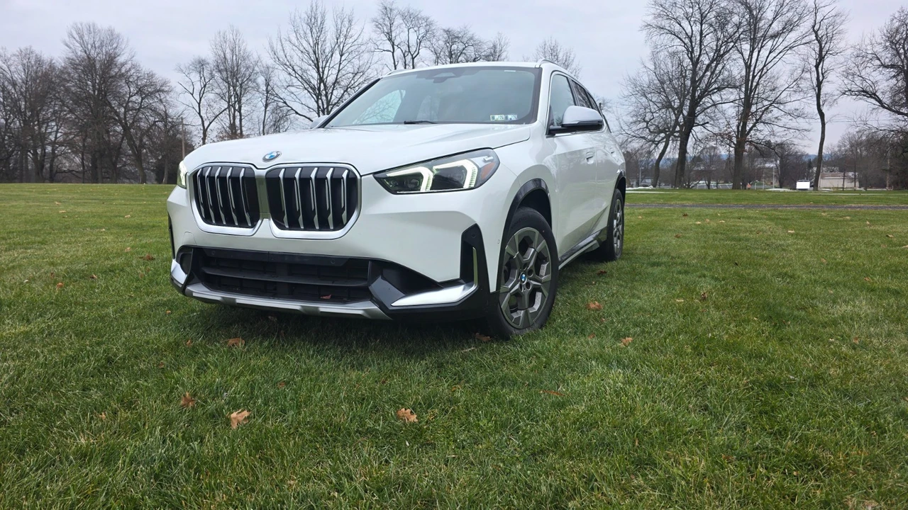 2023 BMW U11/U12 X1 - Image 9 of 21