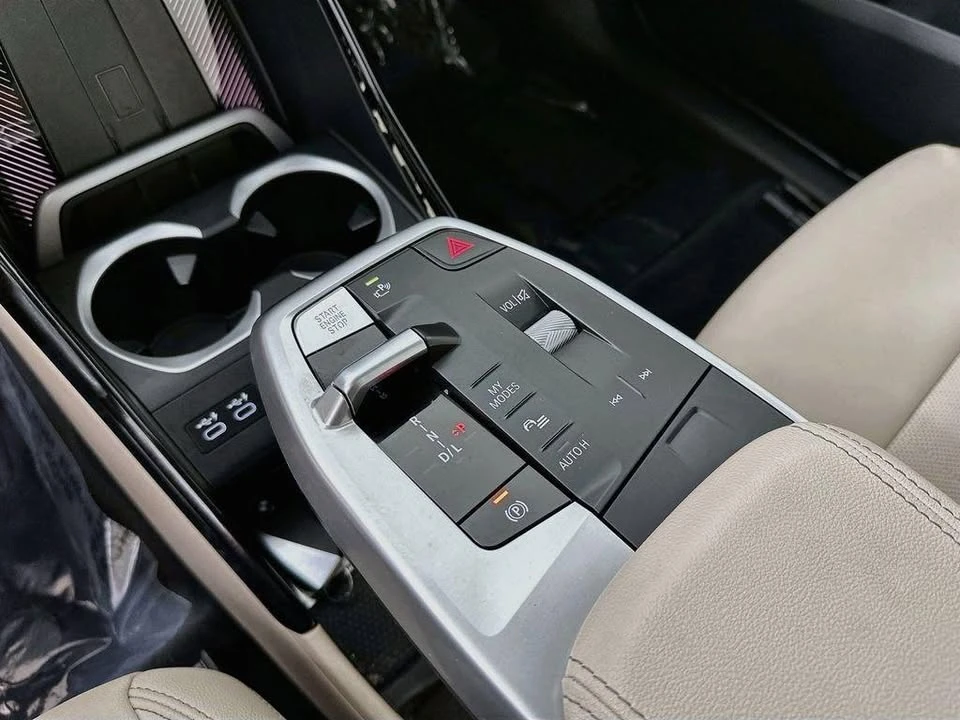 2023 BMW U11/U12 X1 - Image 15 of 18