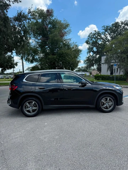 2023 BMW X1 - Image 2 of 11