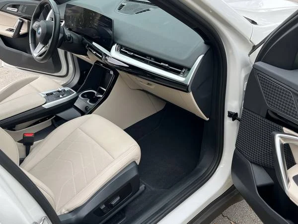2023 BMW U11/U12 X1 - Image 10 of 21