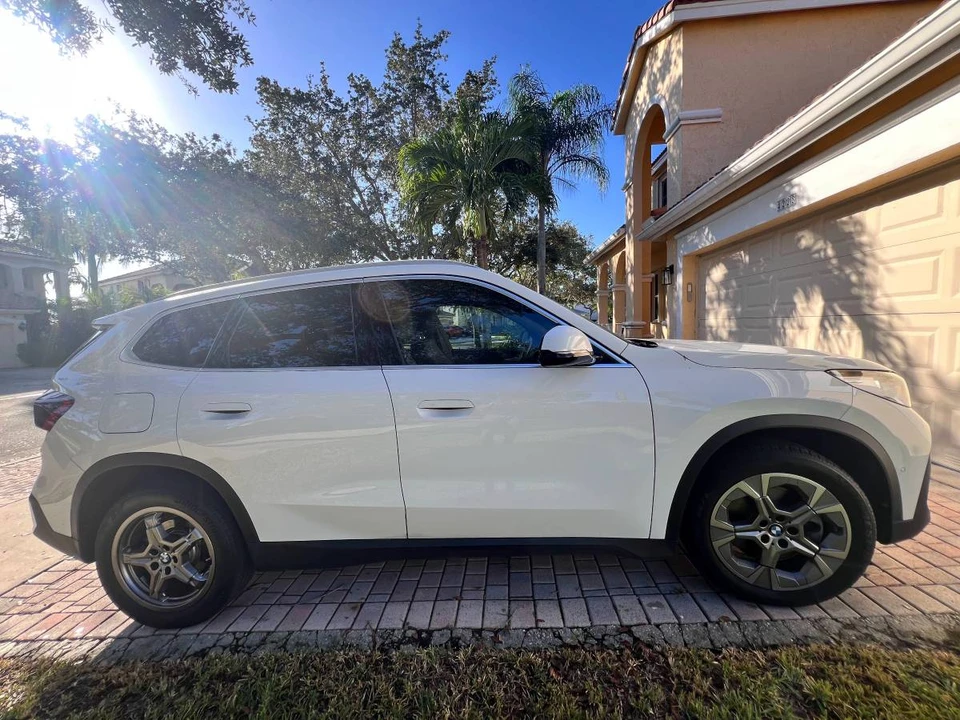 2023 BMW U11/U12 X1 - Image 2 of 5