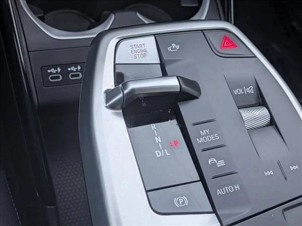 2023 BMW U11/U12 X1 - Image 12 of 21