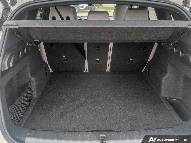 2023 BMW U11/U12 X1 - Image 8 of 20