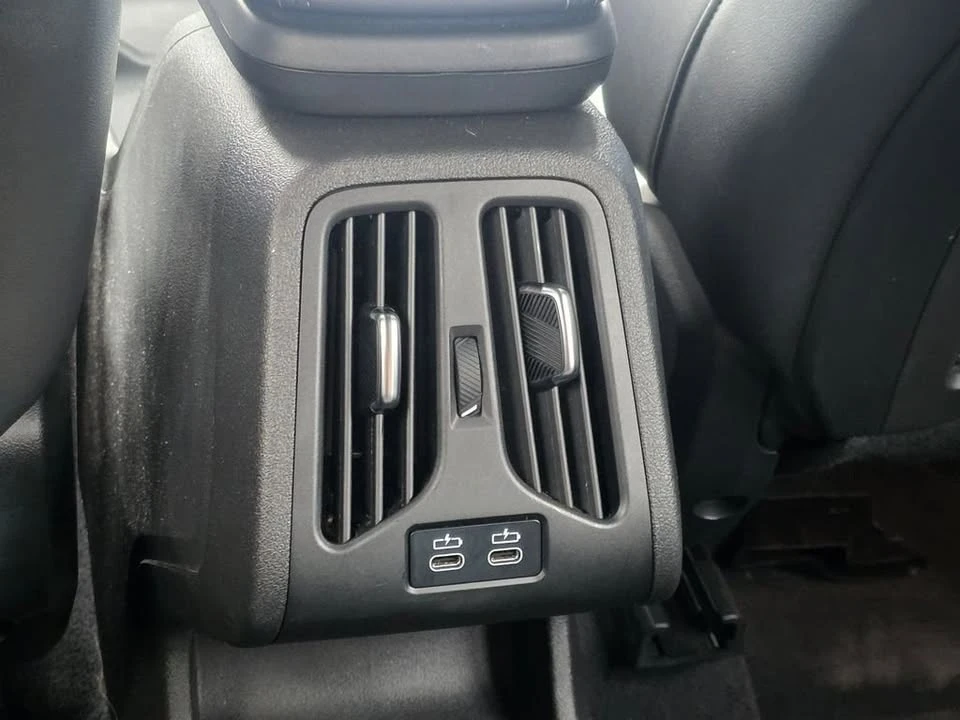 2023 BMW U11/U12 X1 - Image 18 of 20