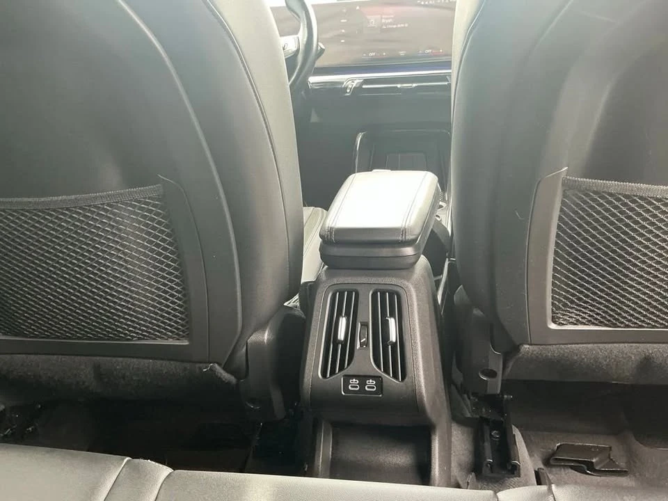 2023 BMW U11/U12 X1 - Image 12 of 16