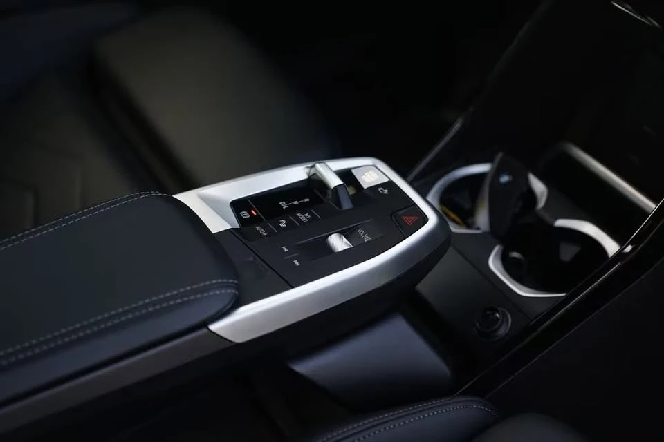 2023 BMW U11/U12 X1 - Image 11 of 14
