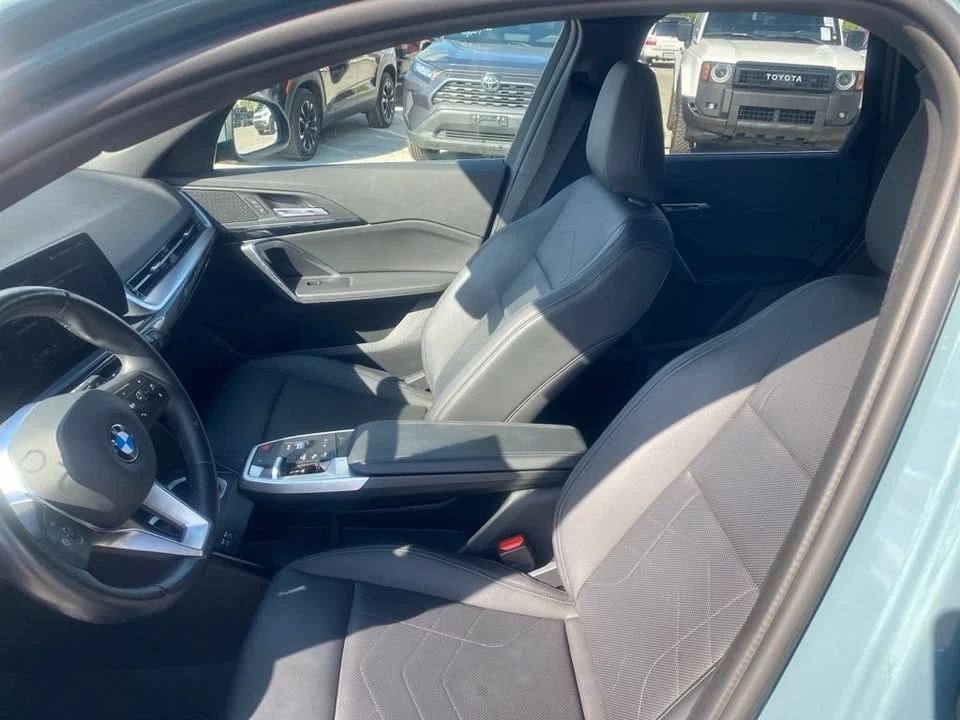 2023 BMW U11/U12 X1 - Image 11 of 17