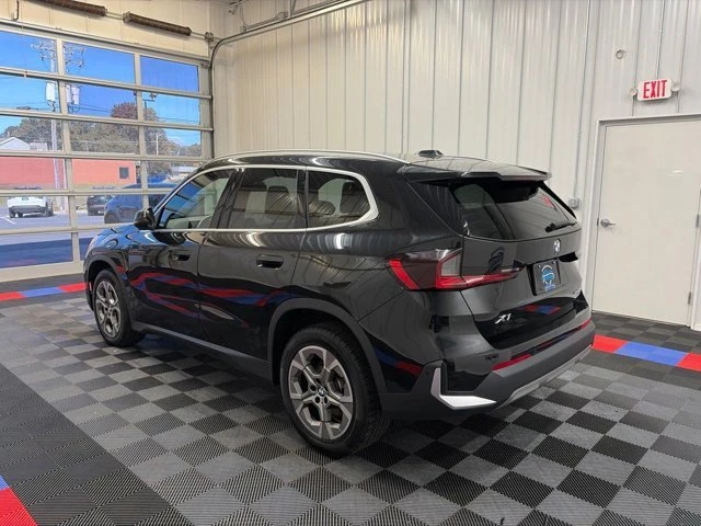 2023 BMW U11/U12 X1 - Image 4 of 20