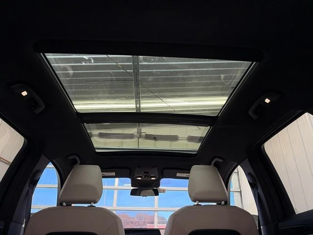 2023 BMW U11/U12 X1 - Image 17 of 20