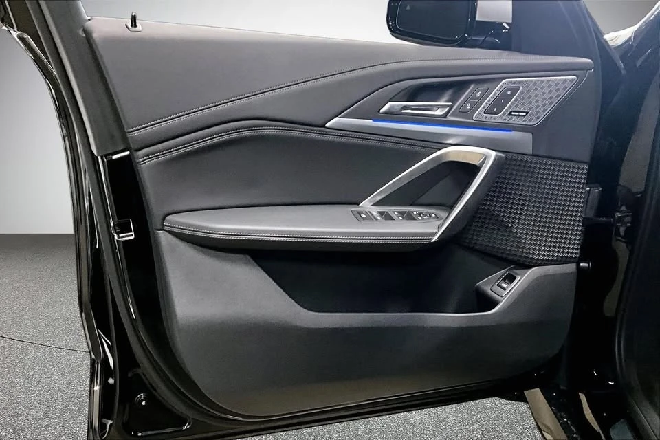 2023 BMW U11/U12 X1 - Image 3 of 9
