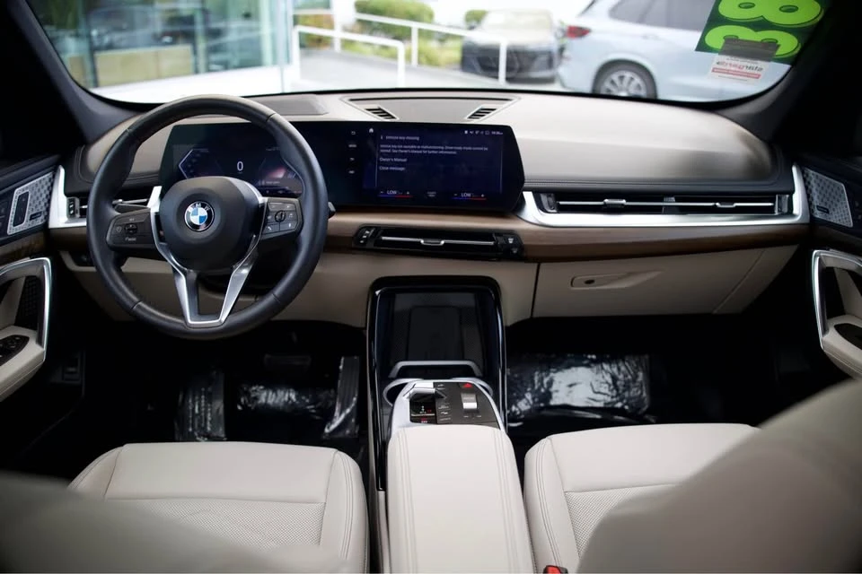 2023 BMW U11/U12 X1 - Image 10 of 11