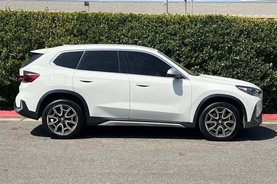 2023 BMW U11/U12 X1 - Image 2 of 9
