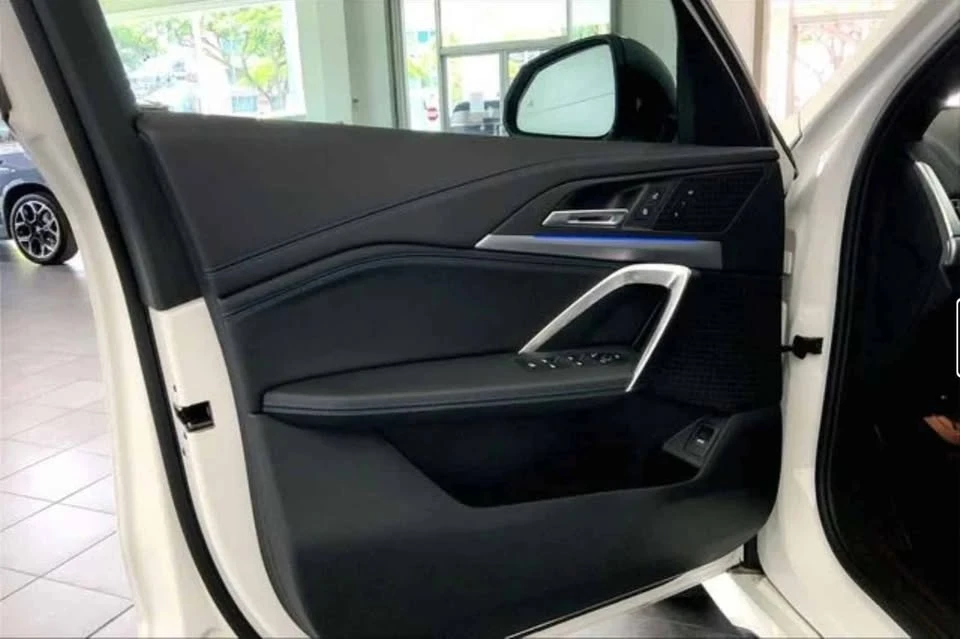 2023 BMW U11/U12 X1 - Image 10 of 13
