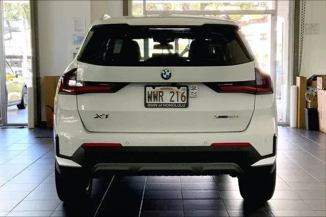 2023 BMW U11/U12 X1 - Image 4 of 12