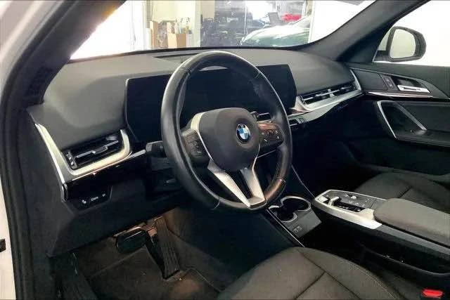 2023 BMW U11/U12 X1 - Image 7 of 12