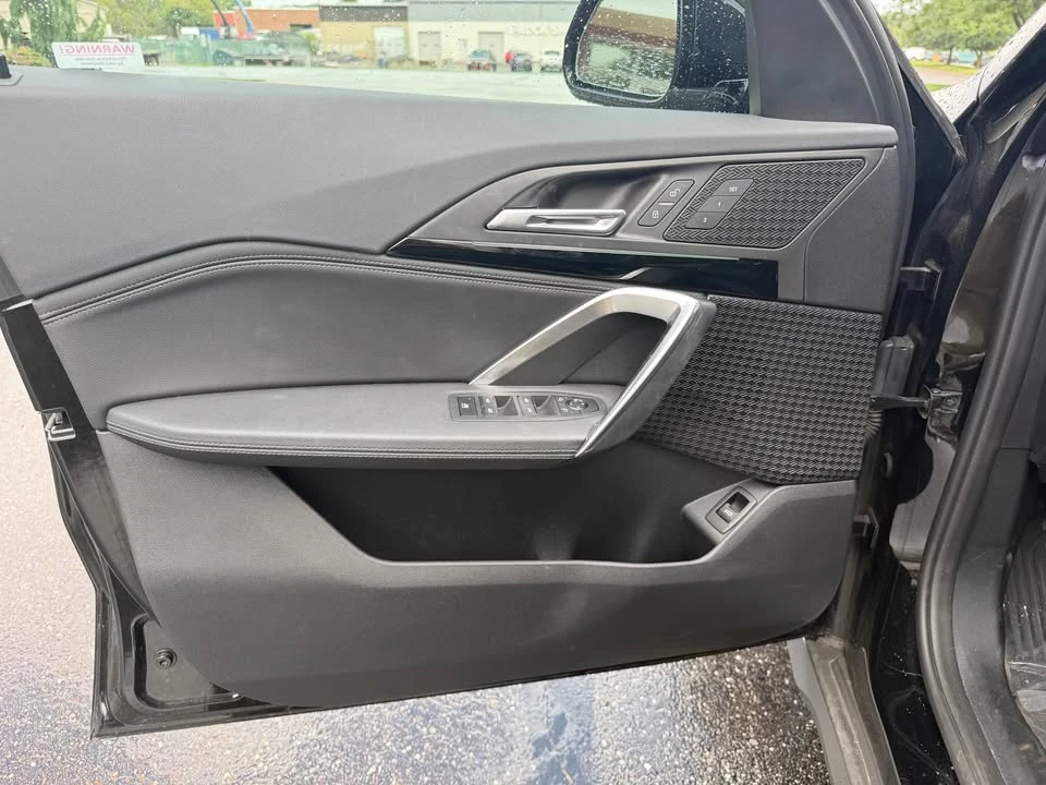 2023 BMW U11/U12 X1 - Image 11 of 20