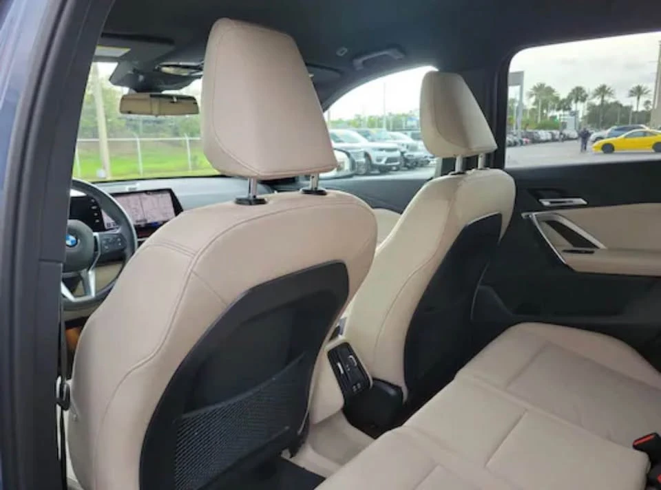 2023 BMW U11/U12 X1 - Image 10 of 17