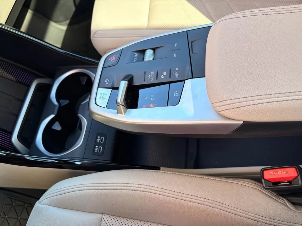 2023 BMW U11/U12 X1 - Image 6 of 18