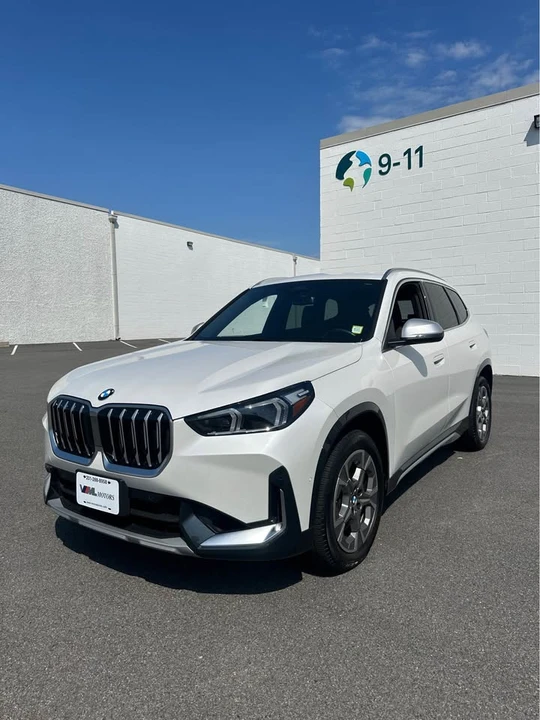 2023 BMW U11/U12 X1 - Image 2 of 11