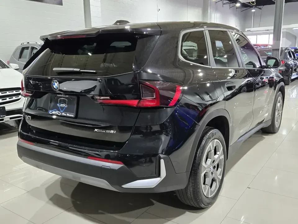 2023 BMW U11/U12 X1 - Image 5 of 20