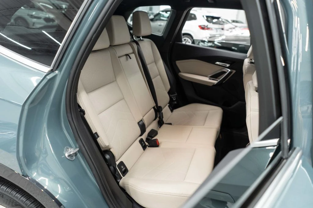 2023 BMW U11/U12 X1 - Image 11 of 12