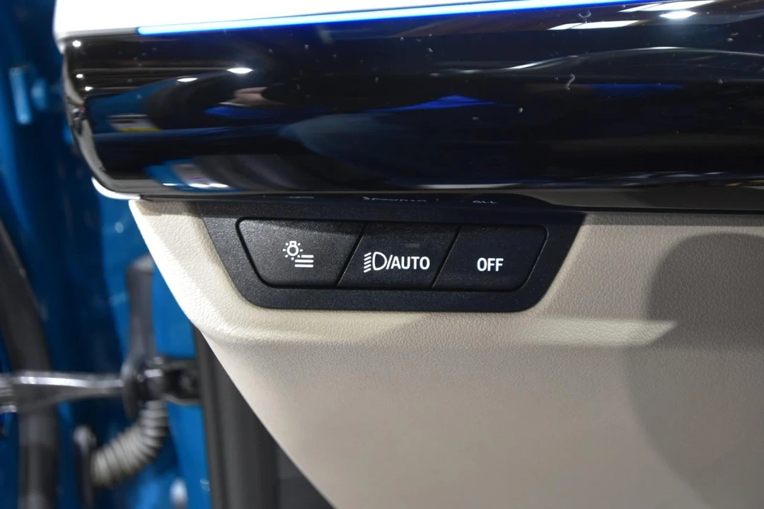 2023 BMW U11/U12 X1 - Image 16 of 21