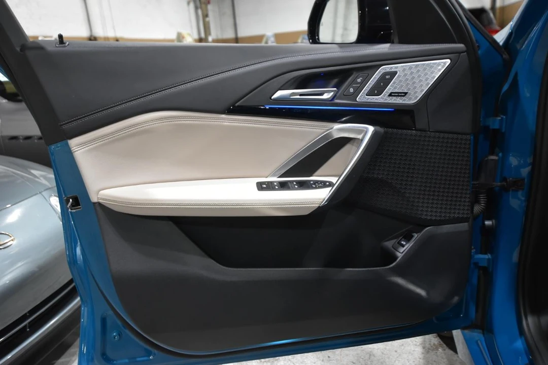 2023 BMW U11/U12 X1 - Image 12 of 21