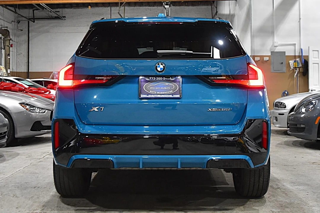 2023 BMW U11/U12 X1 - Image 7 of 21