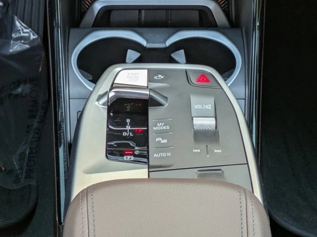 2023 BMW U11/U12 X1 - Image 15 of 21