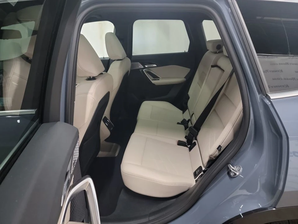 2023 BMW U11/U12 X1 - Image 11 of 12