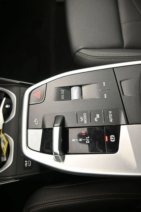 2023 BMW U11/U12 X1 - Image 17 of 21